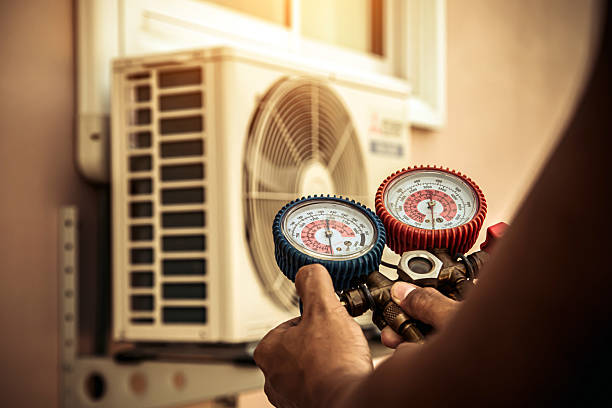 Professional Hvac technician working in North Lake, WI